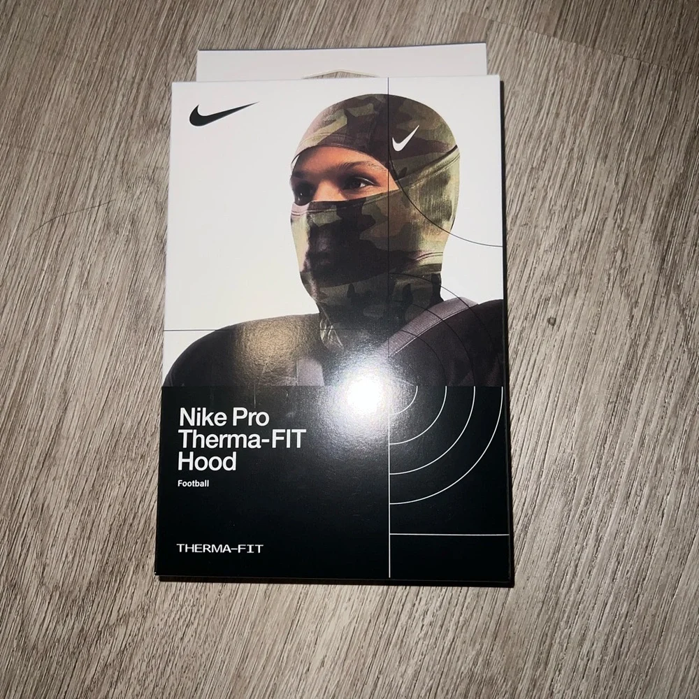 Nike Hyperwarm Camo Sleeve